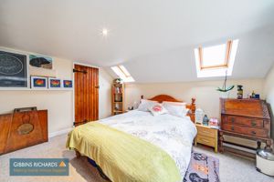 Bedroom- click for photo gallery
